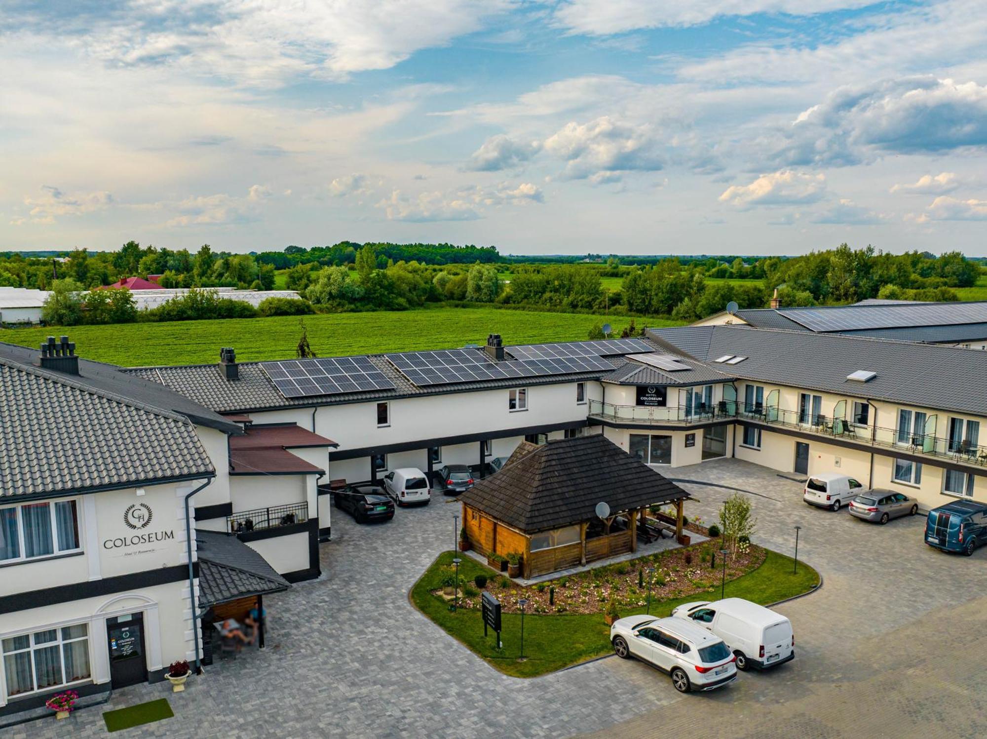 Hotel Coloseum Jarosław 外观 照片