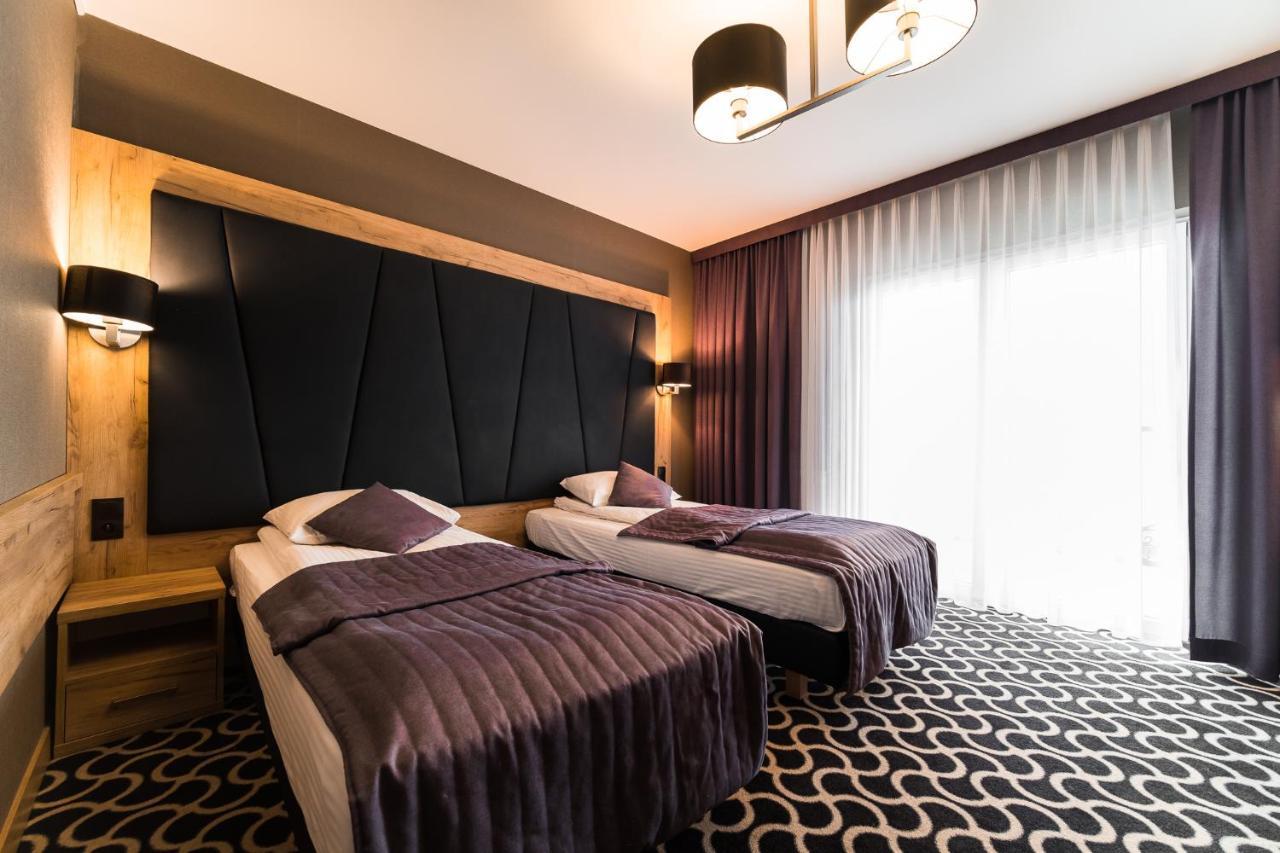 Hotel Coloseum Jarosław 外观 照片